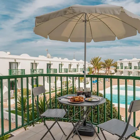 El Encanto Mit Terrasse By Interhome